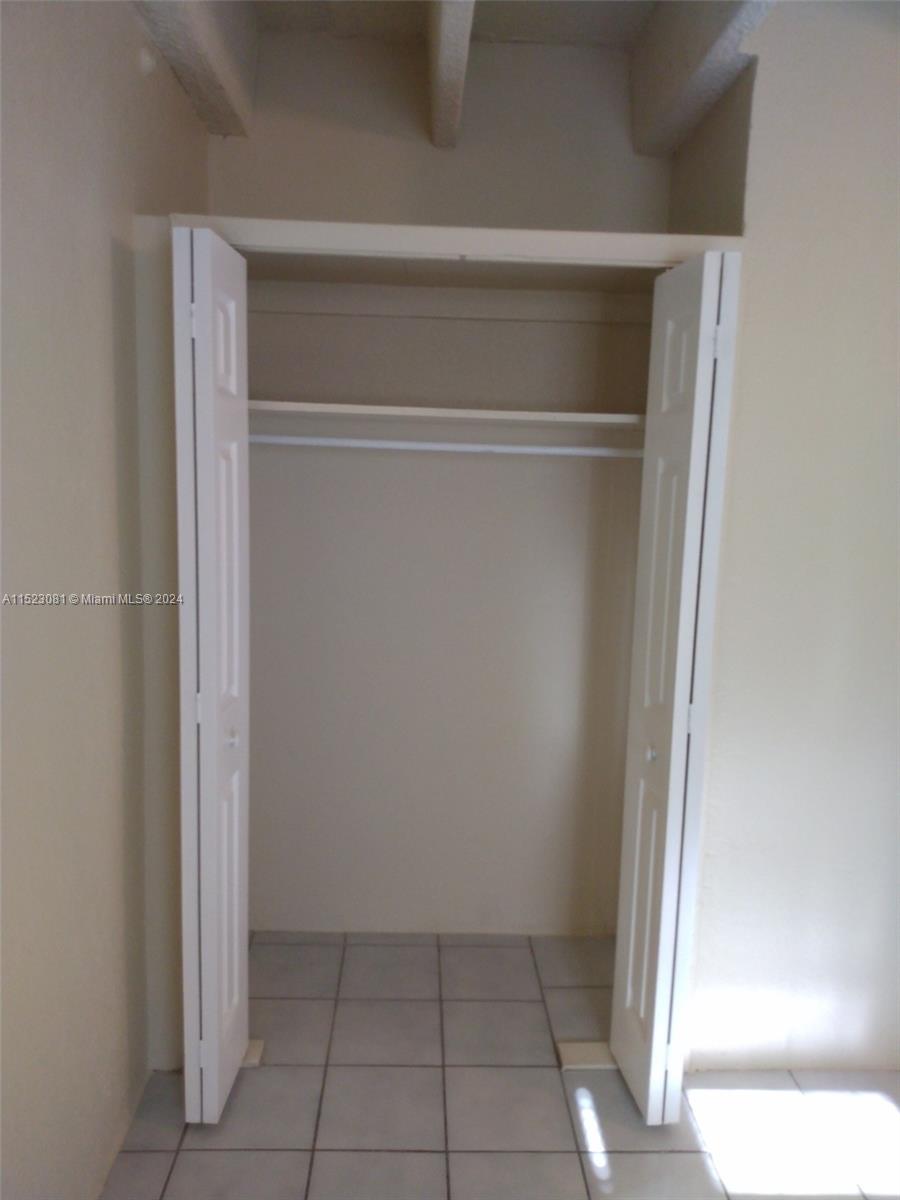101 NW 7th Ave 6, Pompano Beach, Florida 33060, 2 Bedrooms Bedrooms, ,1 BathroomBathrooms,Residentiallease,For Rent,101 NW 7th Ave 6,A11523081