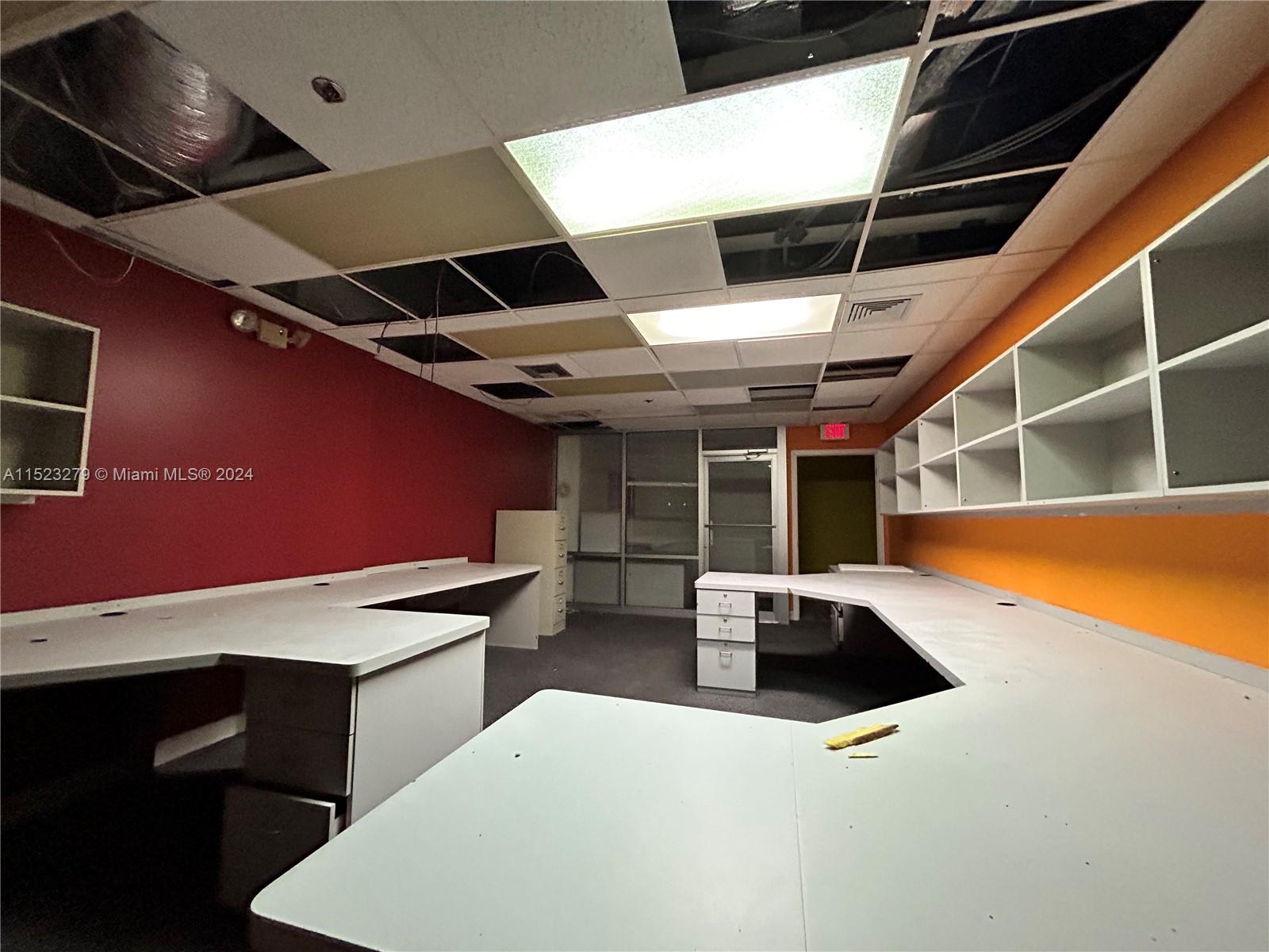 2055 Liberty St, Hollywood, Florida 33020, ,Commercialsale,For Sale,2055 Liberty St,A11523279