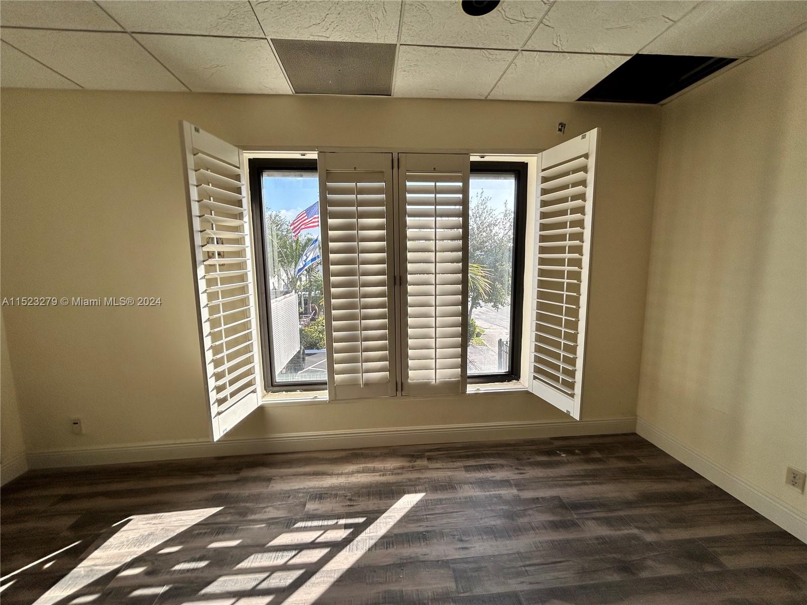 2055 Liberty St, Hollywood, Florida 33020, ,Commercialsale,For Sale,2055 Liberty St,A11523279