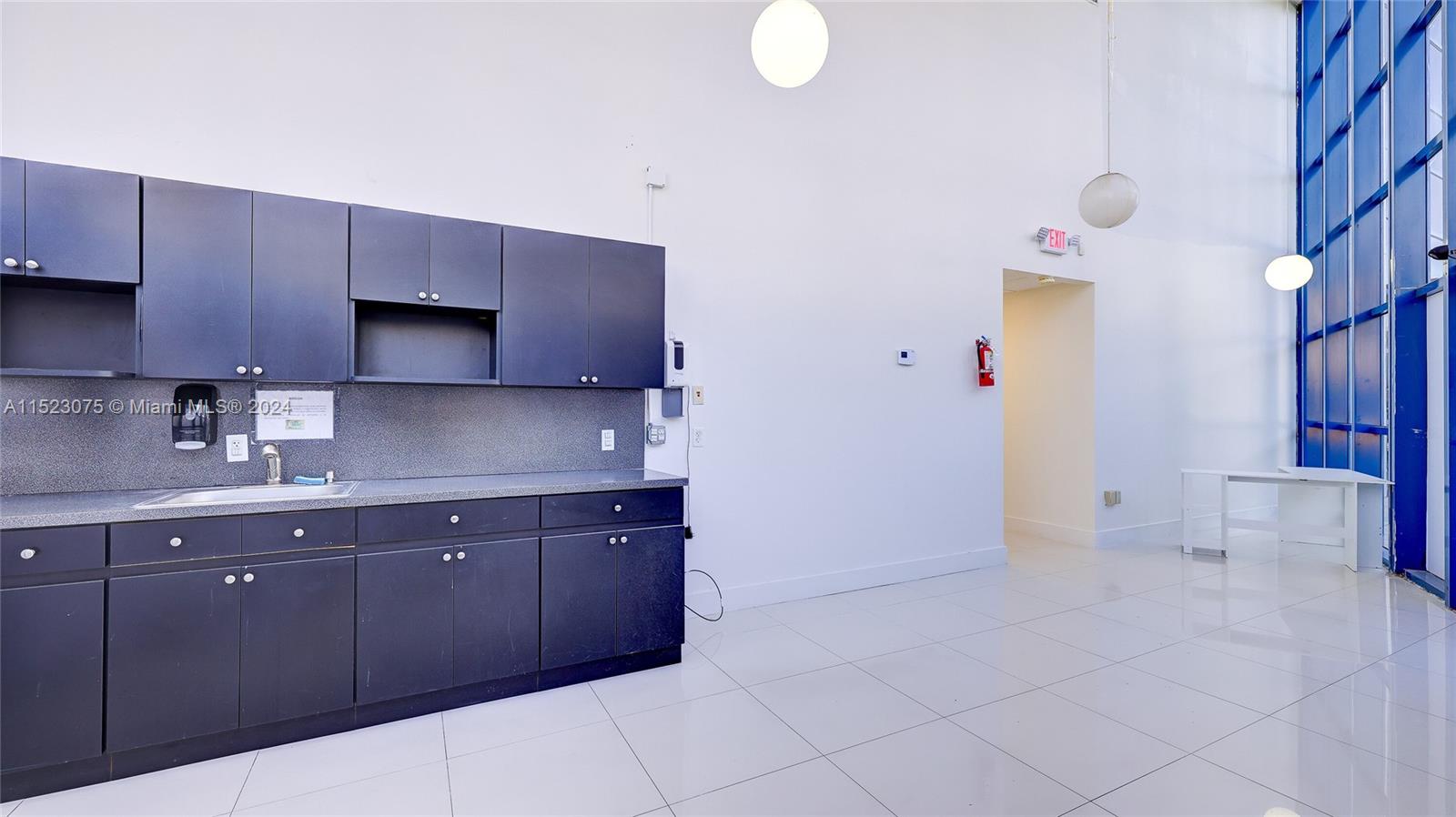 9600 NW 25th St 1st Floor, Doral, Florida 33172, ,Commerciallease,For Rent,9600 NW 25th St 1st Floor,A11523075