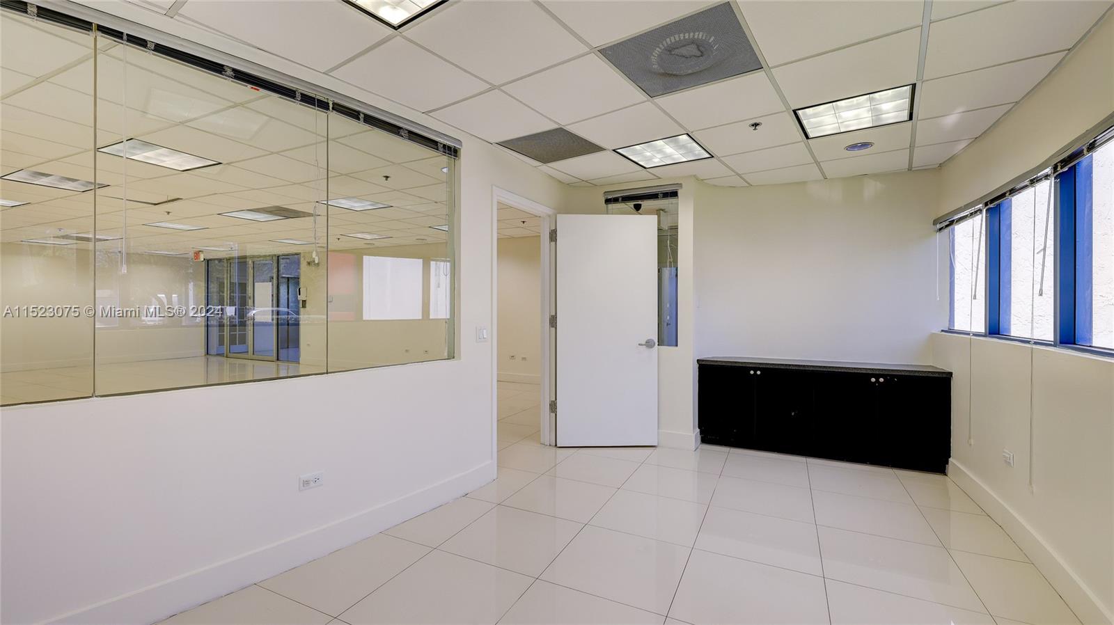 9600 NW 25th St 1st Floor, Doral, Florida 33172, ,Commerciallease,For Rent,9600 NW 25th St 1st Floor,A11523075