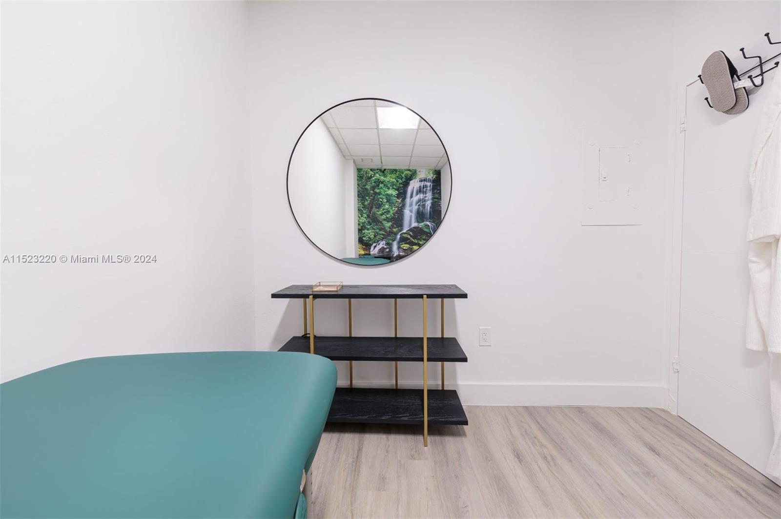 960 W 41st St 460, Miami Beach, Florida 33140, ,Commerciallease,For Rent,960 W 41st St 460,A11523220