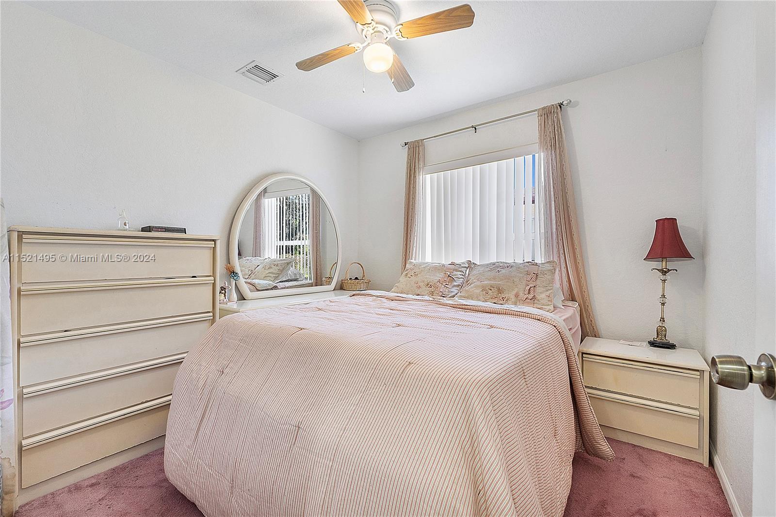 5743 Wiley St, Hollywood, Florida 33023, 3 Bedrooms Bedrooms, ,2 BathroomsBathrooms,Residential,For Sale,5743 Wiley St,A11521495