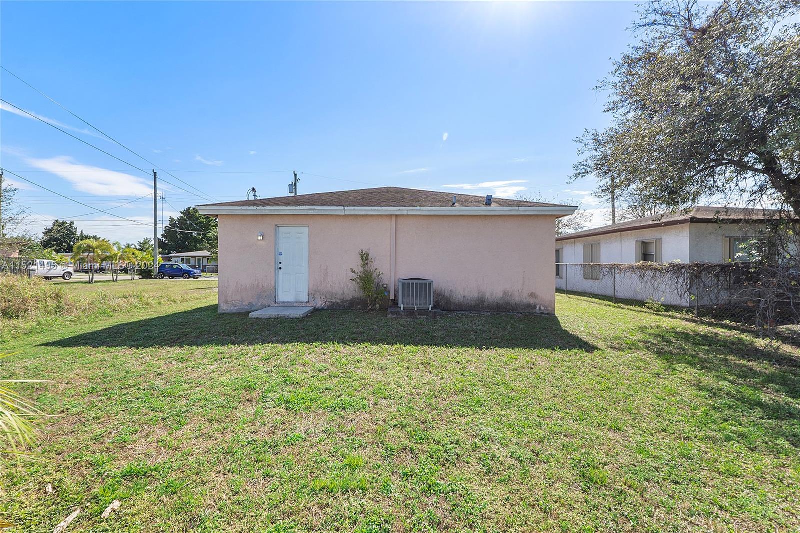 5743 Wiley St, Hollywood, Florida 33023, 3 Bedrooms Bedrooms, ,2 BathroomsBathrooms,Residential,For Sale,5743 Wiley St,A11521495
