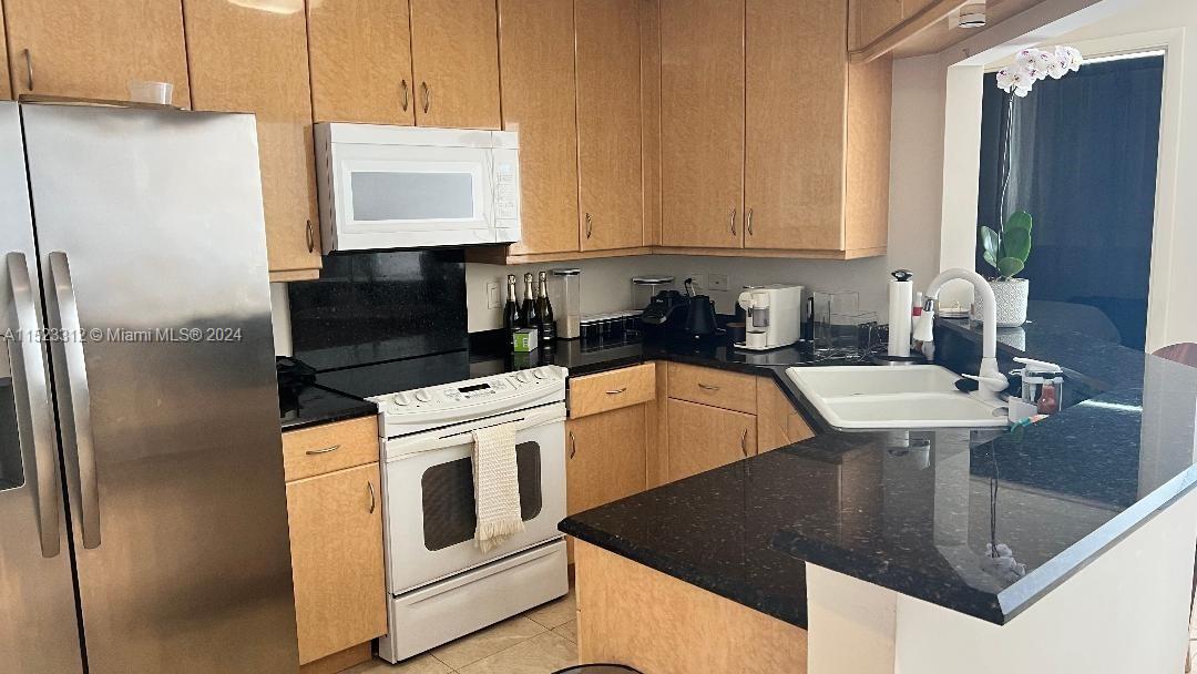801 BRICKELL KEY BL 1705, Miami, Florida 33131, 1 Bedroom Bedrooms, ,1 BathroomBathrooms,Residentiallease,For Rent,801 BRICKELL KEY BL 1705,A11523312