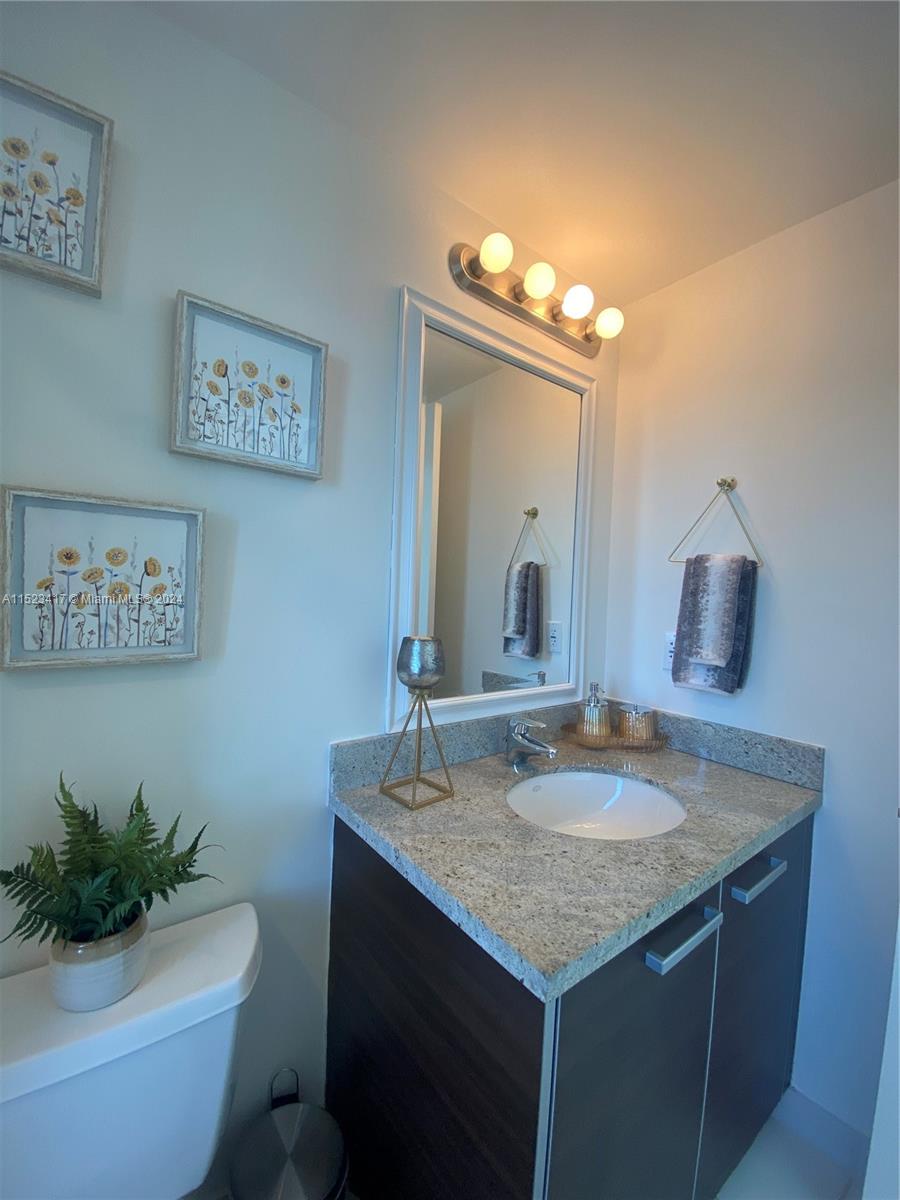 185 SW 7th St 1402, Miami, Florida 33130, 2 Bedrooms Bedrooms, ,2 BathroomsBathrooms,Residential,For Sale,185 SW 7th St 1402,A11523417