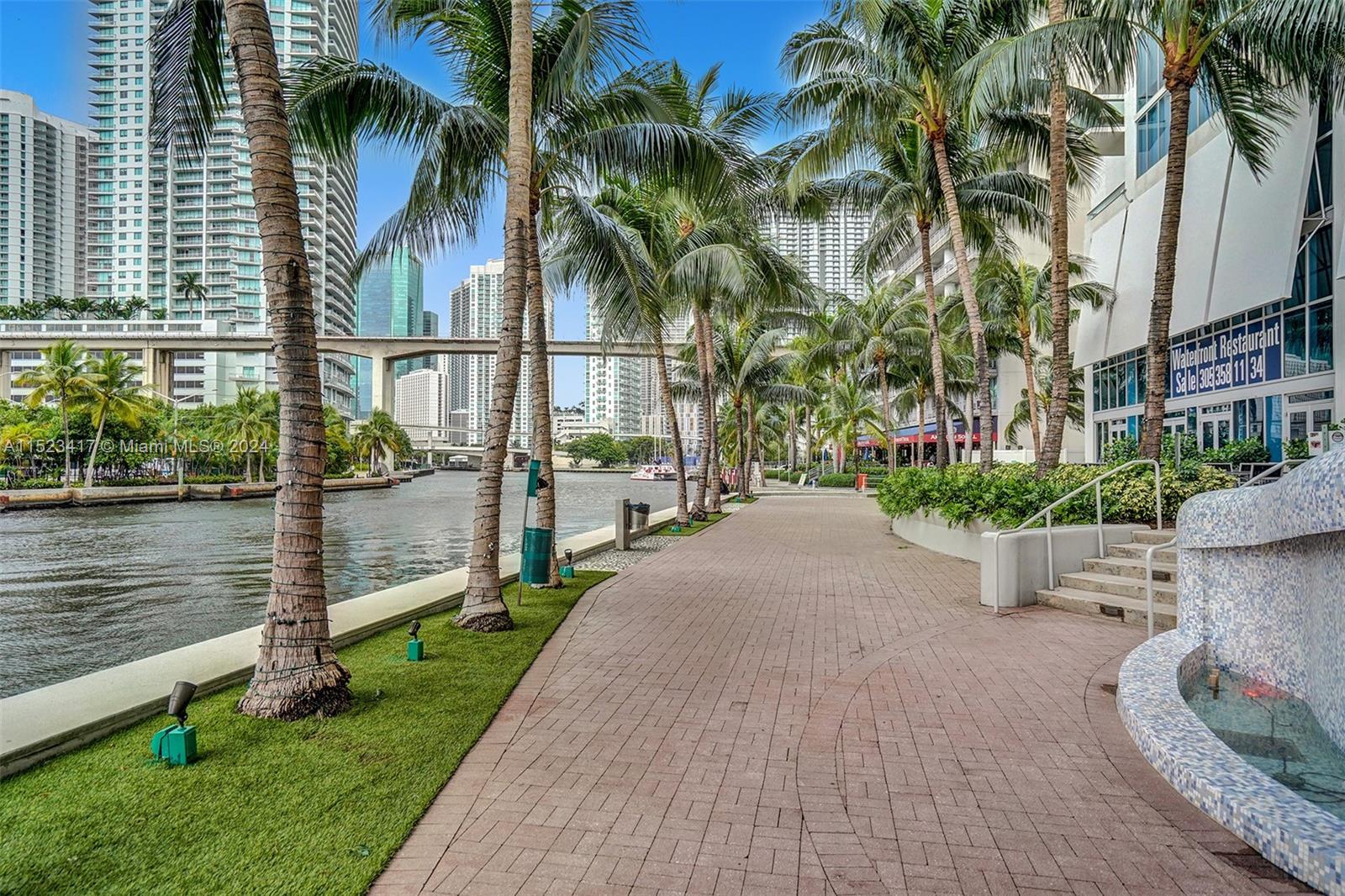 185 SW 7th St 1402, Miami, Florida 33130, 2 Bedrooms Bedrooms, ,2 BathroomsBathrooms,Residential,For Sale,185 SW 7th St 1402,A11523417