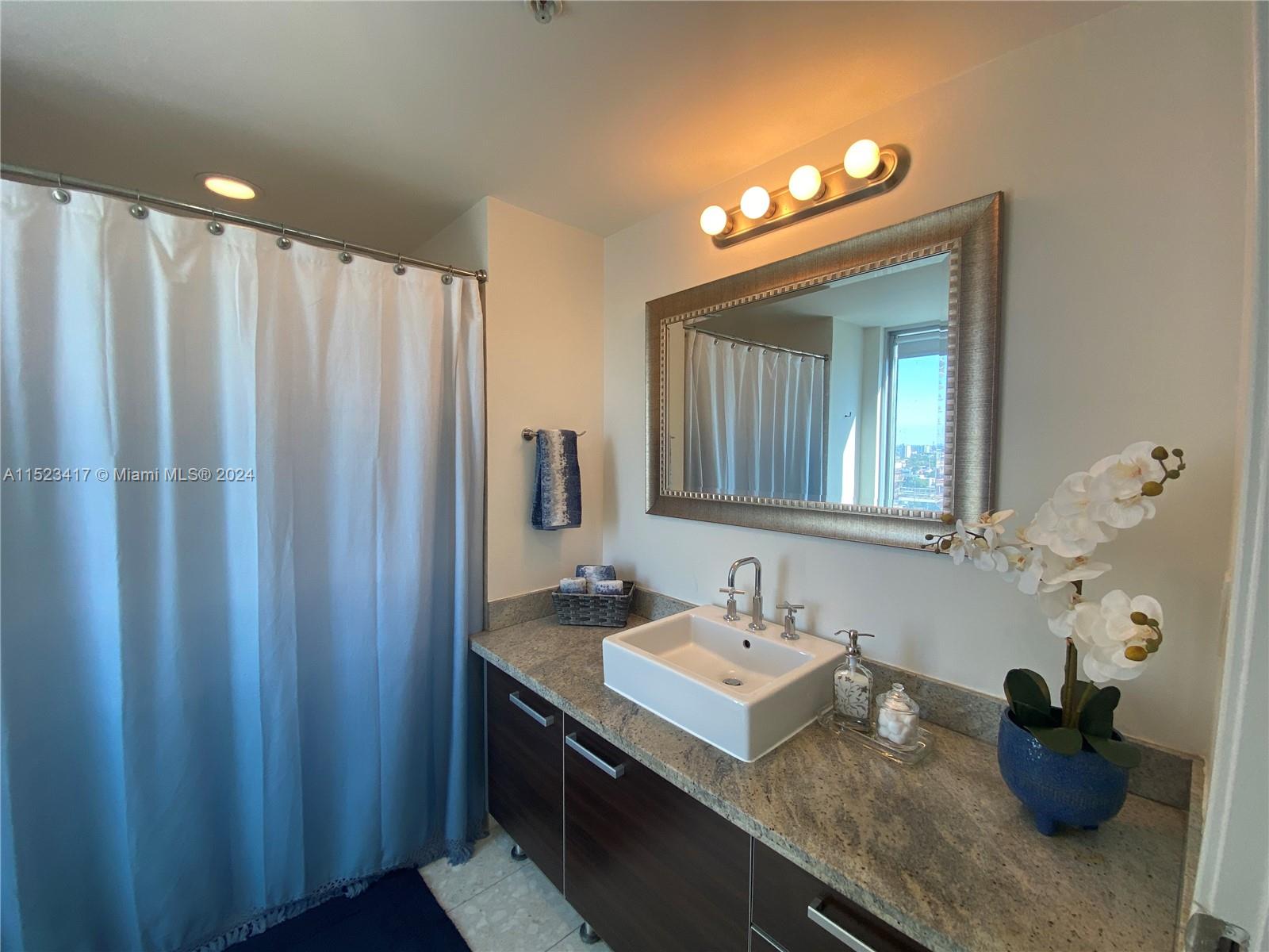 185 SW 7th St 1402, Miami, Florida 33130, 2 Bedrooms Bedrooms, ,2 BathroomsBathrooms,Residential,For Sale,185 SW 7th St 1402,A11523417