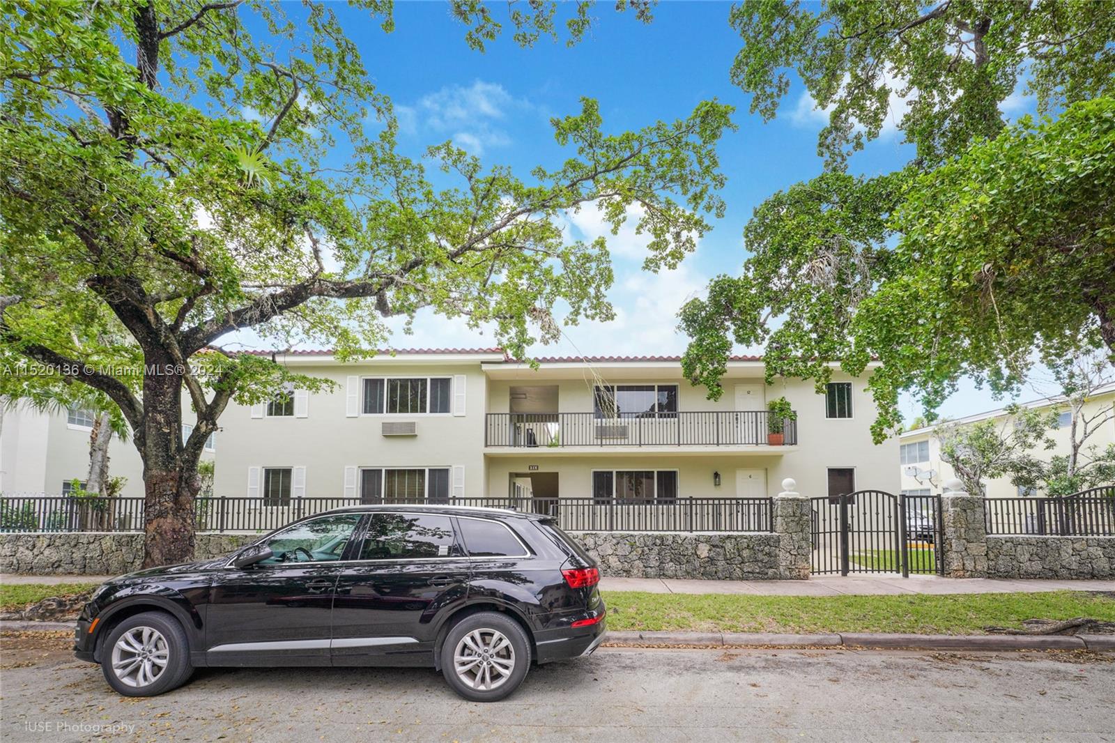 35 Antilla Ave, Coral Gables, Florida 33134, ,Commercialsale,For Sale,35 Antilla Ave,A11520136