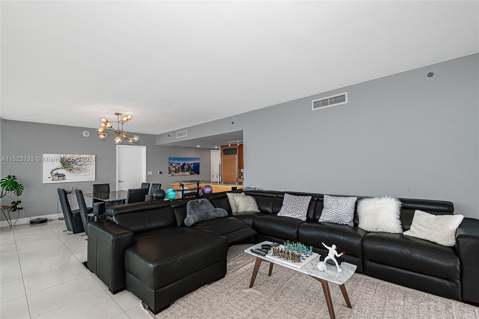 465 Brickell Ave 5101, Miami, Florida 33131, 3 Bedrooms Bedrooms, ,2 BathroomsBathrooms,Residentiallease,For Rent,465 Brickell Ave 5101,A11523133