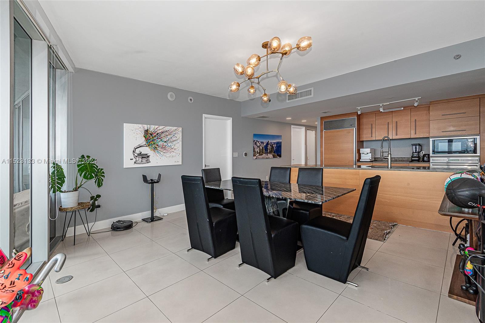 465 Brickell Ave 5101, Miami, Florida 33131, 3 Bedrooms Bedrooms, ,2 BathroomsBathrooms,Residentiallease,For Rent,465 Brickell Ave 5101,A11523133