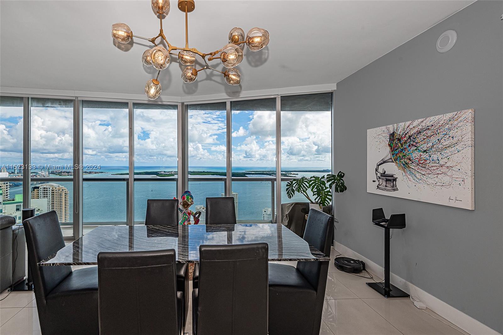 465 Brickell Ave 5101, Miami, Florida 33131, 3 Bedrooms Bedrooms, ,2 BathroomsBathrooms,Residentiallease,For Rent,465 Brickell Ave 5101,A11523133