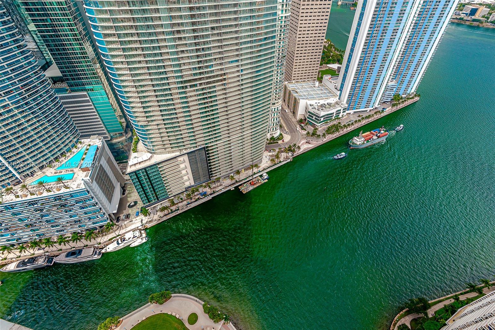 465 Brickell Ave 5101, Miami, Florida 33131, 3 Bedrooms Bedrooms, ,2 BathroomsBathrooms,Residentiallease,For Rent,465 Brickell Ave 5101,A11523133