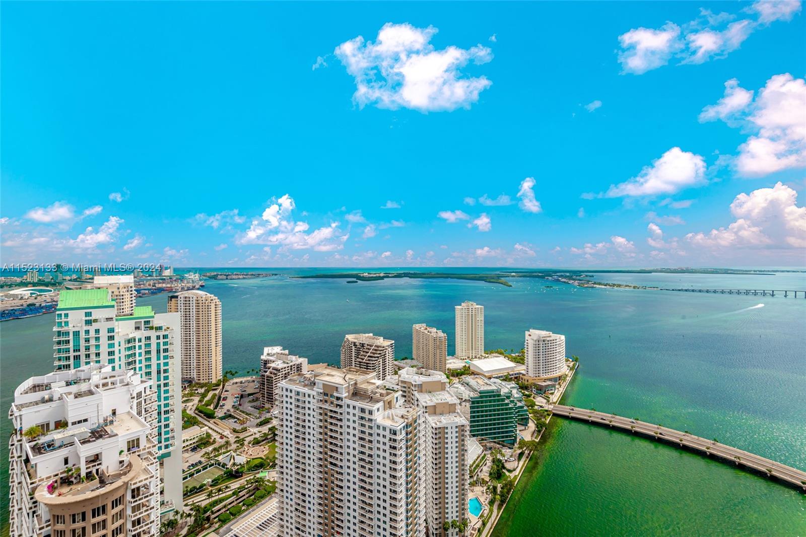 465 Brickell Ave 5101, Miami, Florida 33131, 3 Bedrooms Bedrooms, ,2 BathroomsBathrooms,Residentiallease,For Rent,465 Brickell Ave 5101,A11523133