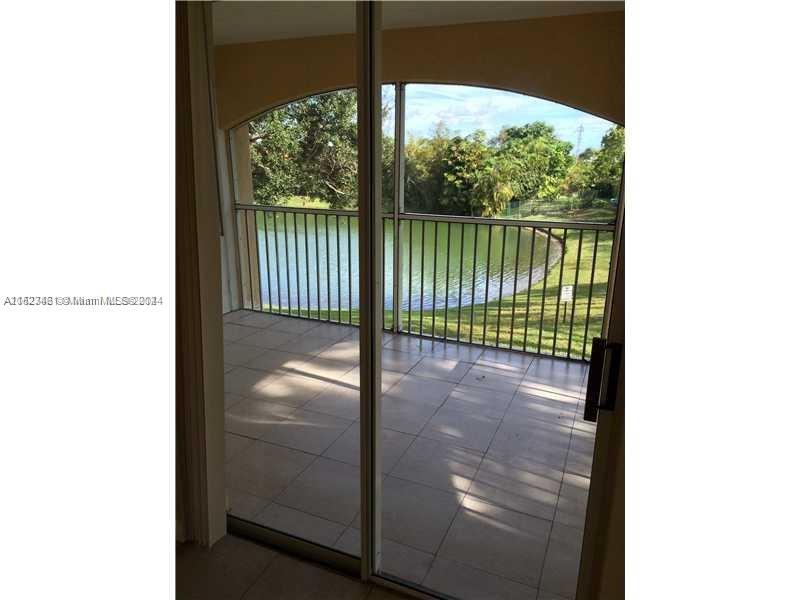 Oakland Park, Florida 33309, 2 Bedrooms Bedrooms, ,2 BathroomsBathrooms,Residentiallease,For Rent,A11523461