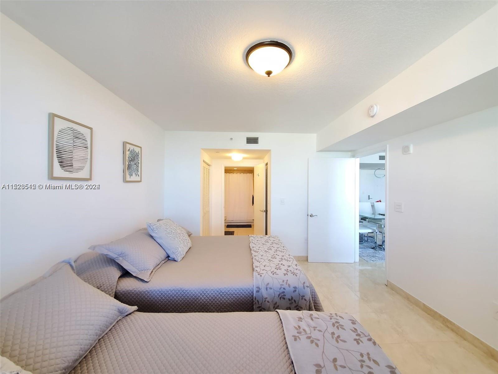 19501 W Country Club Dr 2610, Aventura, Florida 33180, 2 Bedrooms Bedrooms, ,2 BathroomsBathrooms,Residentiallease,For Rent,19501 W Country Club Dr 2610,A11523512