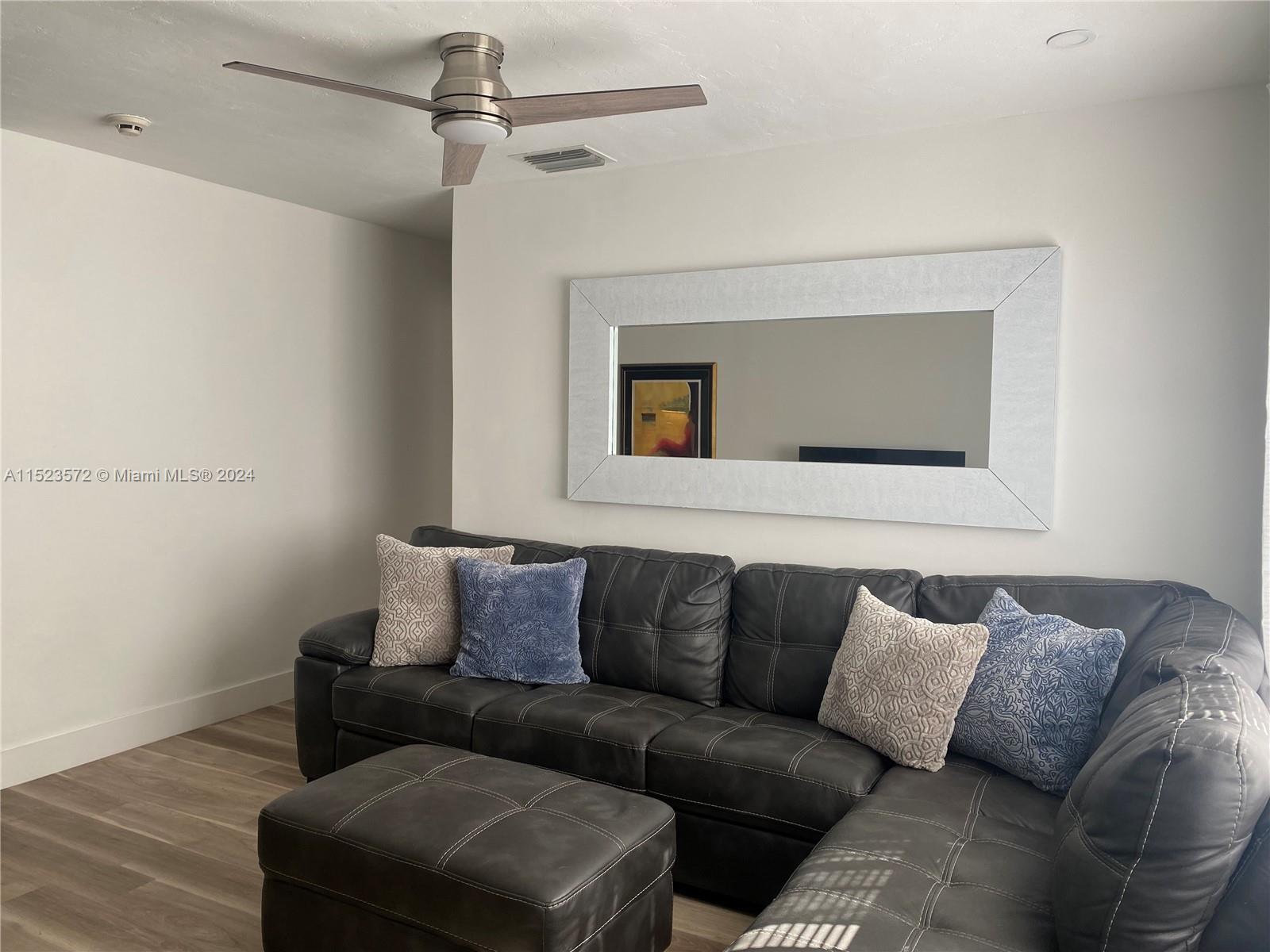 281 Lafayette Dr, Miami Springs, Florida 33166, 3 Bedrooms Bedrooms, ,2 BathroomsBathrooms,Residentiallease,For Rent,281 Lafayette Dr,A11523572