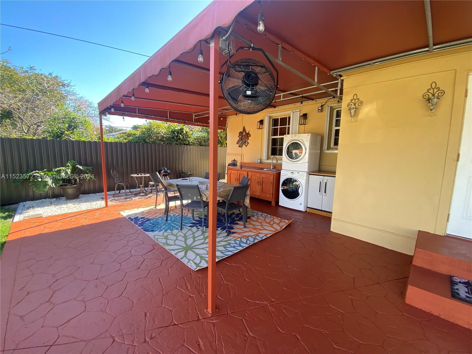281 Lafayette Dr, Miami Springs, Florida 33166, 3 Bedrooms Bedrooms, ,2 BathroomsBathrooms,Residentiallease,For Rent,281 Lafayette Dr,A11523572