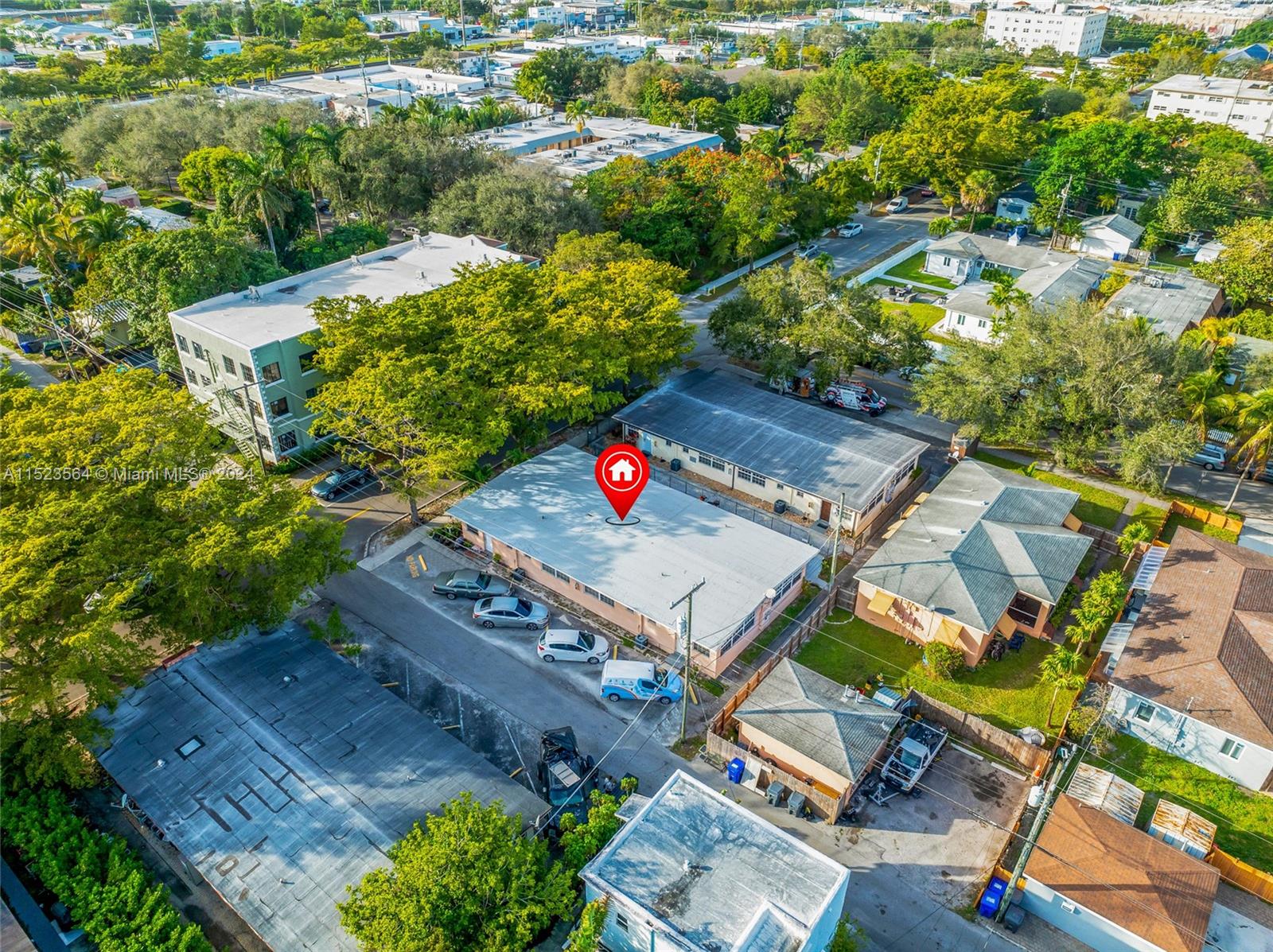 711 S 20th Ave, Hollywood, Florida 33020, ,Residentialincome,For Sale,711 S 20th Ave,A11523564