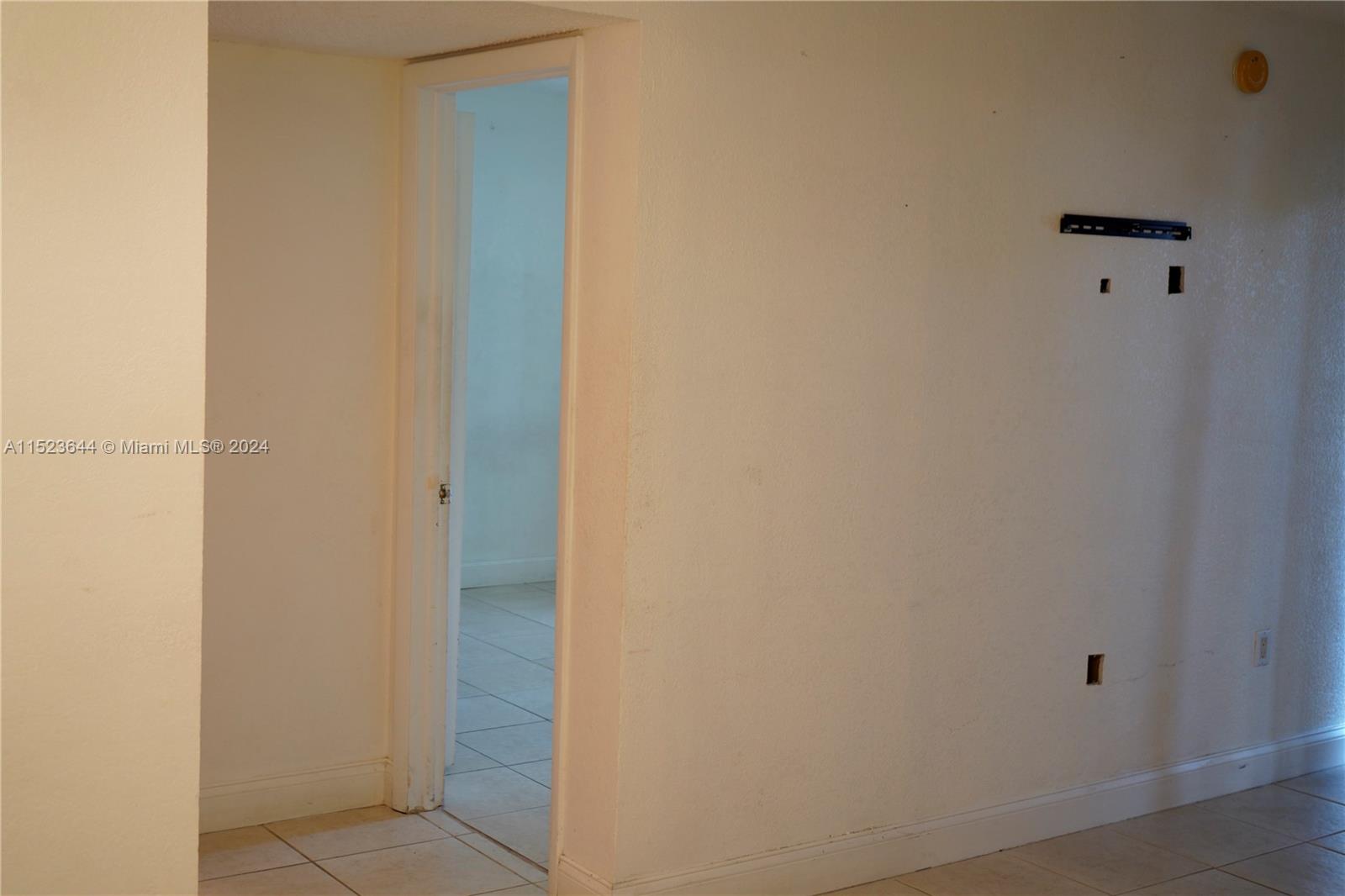 4215 N University Dr 301, Sunrise, Florida 33351, 2 Bedrooms Bedrooms, ,2 BathroomsBathrooms,Residential,For Sale,4215 N University Dr 301,A11523644