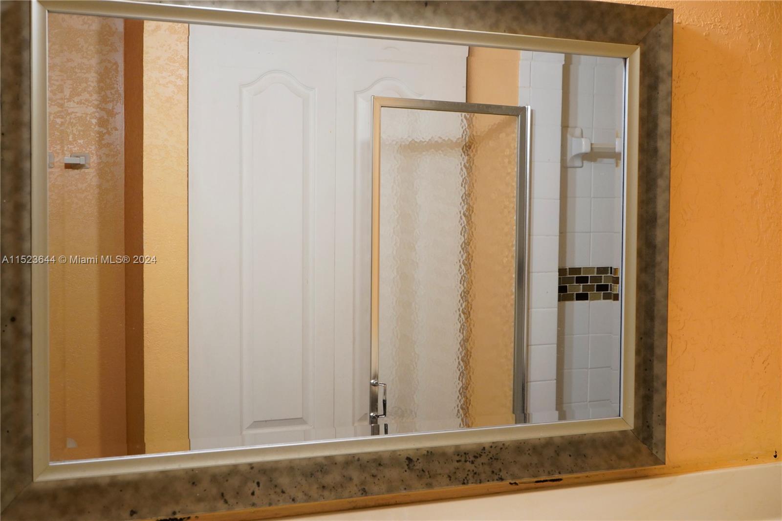 4215 N University Dr 301, Sunrise, Florida 33351, 2 Bedrooms Bedrooms, ,2 BathroomsBathrooms,Residential,For Sale,4215 N University Dr 301,A11523644