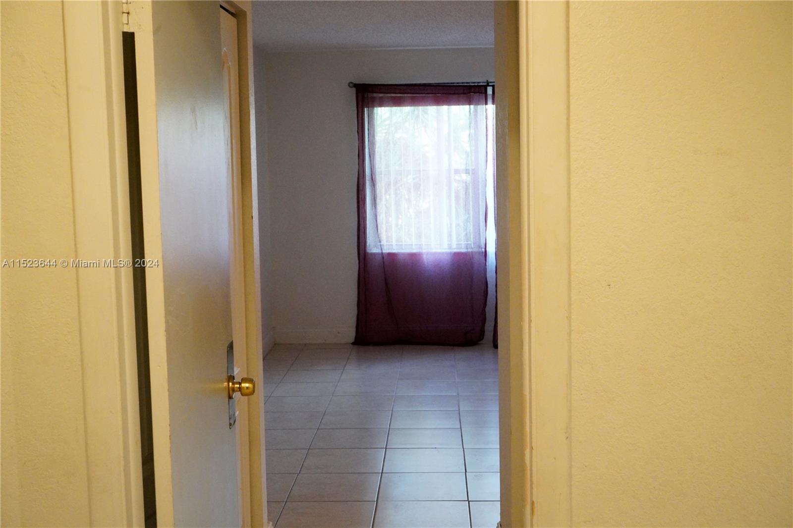 4215 N University Dr 301, Sunrise, Florida 33351, 2 Bedrooms Bedrooms, ,2 BathroomsBathrooms,Residential,For Sale,4215 N University Dr 301,A11523644