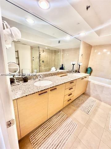 1830 S Ocean Dr 3504, Hallandale Beach, Florida 33009, 2 Bedrooms Bedrooms, ,3 BathroomsBathrooms,Residential,For Sale,1830 S Ocean Dr 3504,A11523650