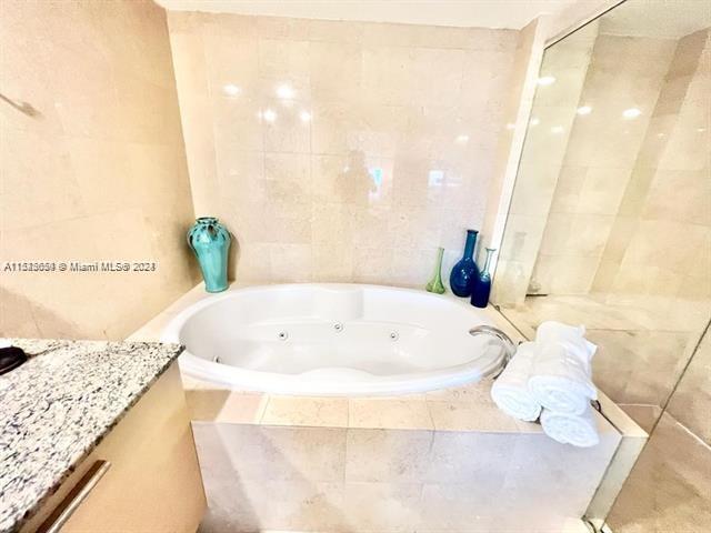 1830 S Ocean Dr 3504, Hallandale Beach, Florida 33009, 2 Bedrooms Bedrooms, ,3 BathroomsBathrooms,Residential,For Sale,1830 S Ocean Dr 3504,A11523650
