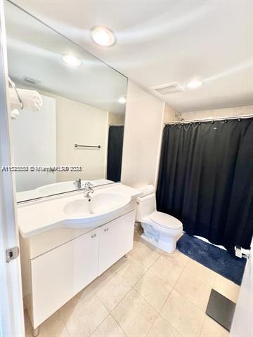 1830 S Ocean Dr 3504, Hallandale Beach, Florida 33009, 2 Bedrooms Bedrooms, ,3 BathroomsBathrooms,Residential,For Sale,1830 S Ocean Dr 3504,A11523650