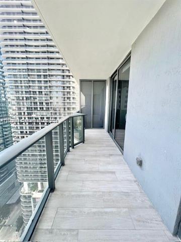45 SW 9th St 3009, Miami, Florida 33130, 1 Bedroom Bedrooms, ,1 BathroomBathrooms,Residential,For Sale,45 SW 9th St 3009,A11523654