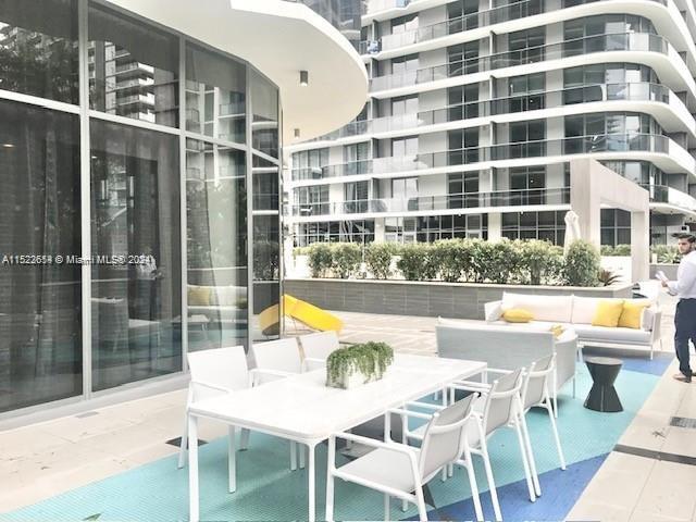 45 SW 9th St 3009, Miami, Florida 33130, 1 Bedroom Bedrooms, ,1 BathroomBathrooms,Residential,For Sale,45 SW 9th St 3009,A11523654