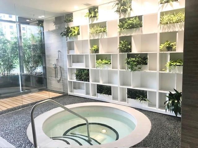 45 SW 9th St 3009, Miami, Florida 33130, 1 Bedroom Bedrooms, ,1 BathroomBathrooms,Residential,For Sale,45 SW 9th St 3009,A11523654