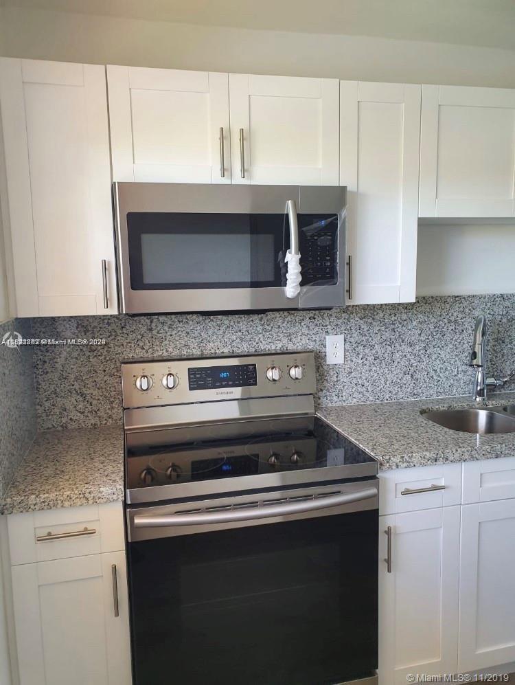 8879 Fontainebleau Blvd 204, Miami, Florida 33172, 2 Bedrooms Bedrooms, ,1 BathroomBathrooms,Residential,For Sale,8879 Fontainebleau Blvd 204,A11522862