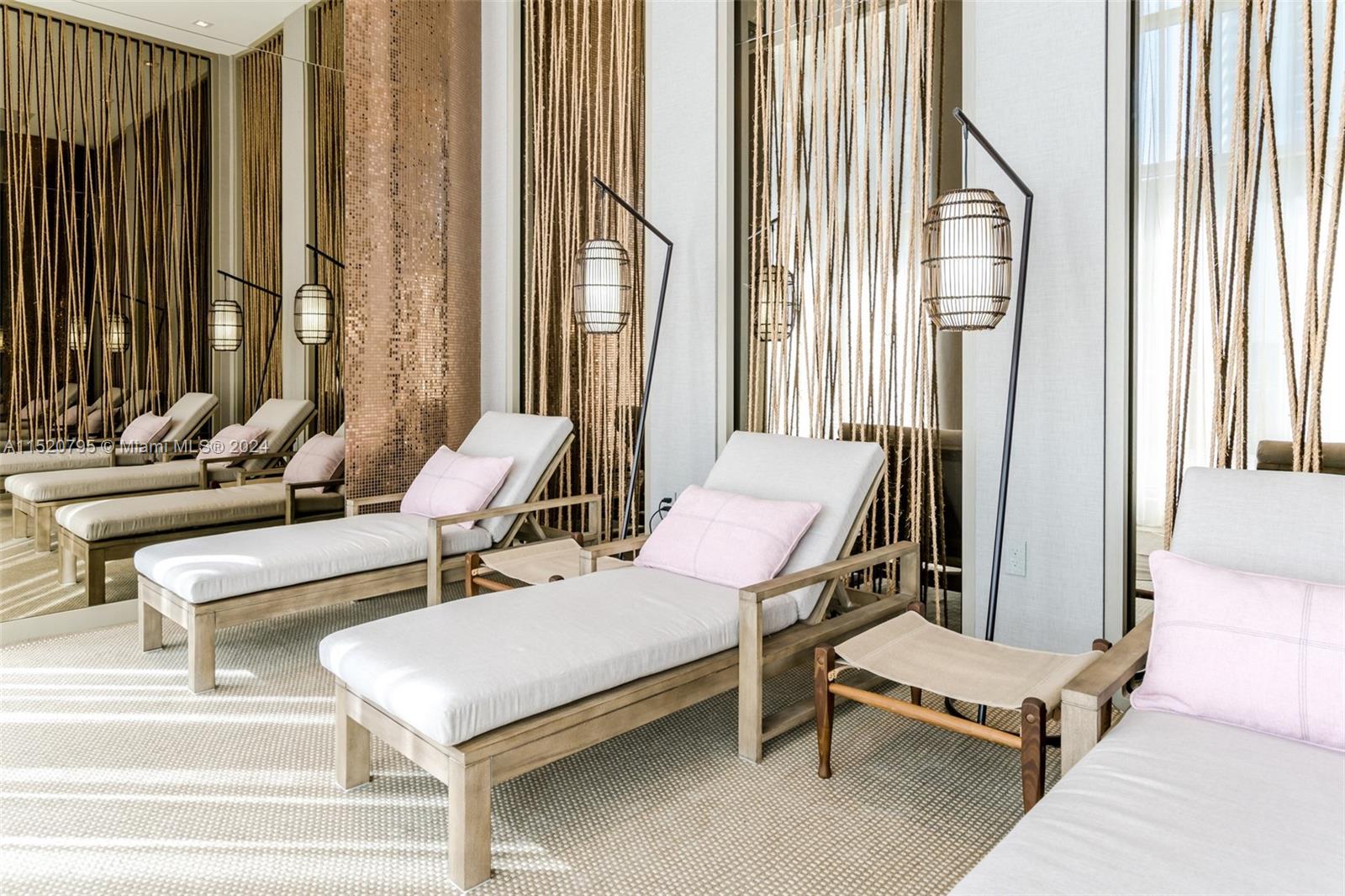 4010 S Ocean Dr R1808, Hollywood, Florida 33019, 3 Bedrooms Bedrooms, ,2 BathroomsBathrooms,Residential,For Sale,4010 S Ocean Dr R1808,A11520795