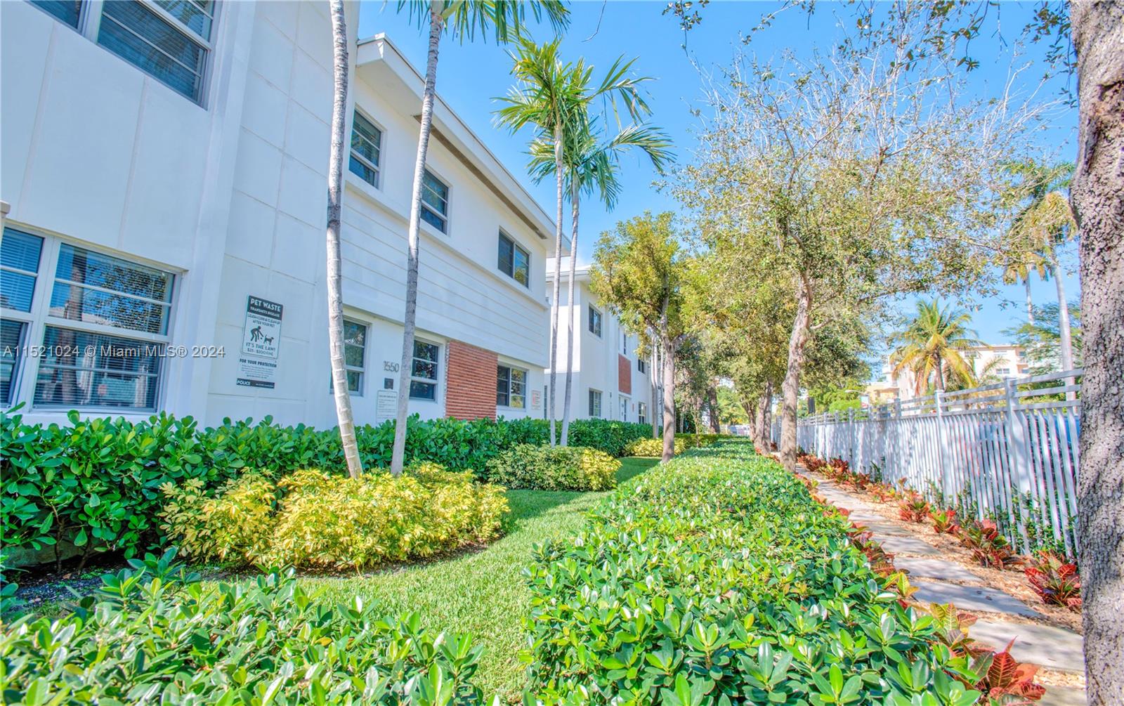 1550 Pennsylvania Ave 122, Miami Beach, Florida 33139, 1 Bedroom Bedrooms, ,1 BathroomBathrooms,Residential,For Sale,1550 Pennsylvania Ave 122,A11521024