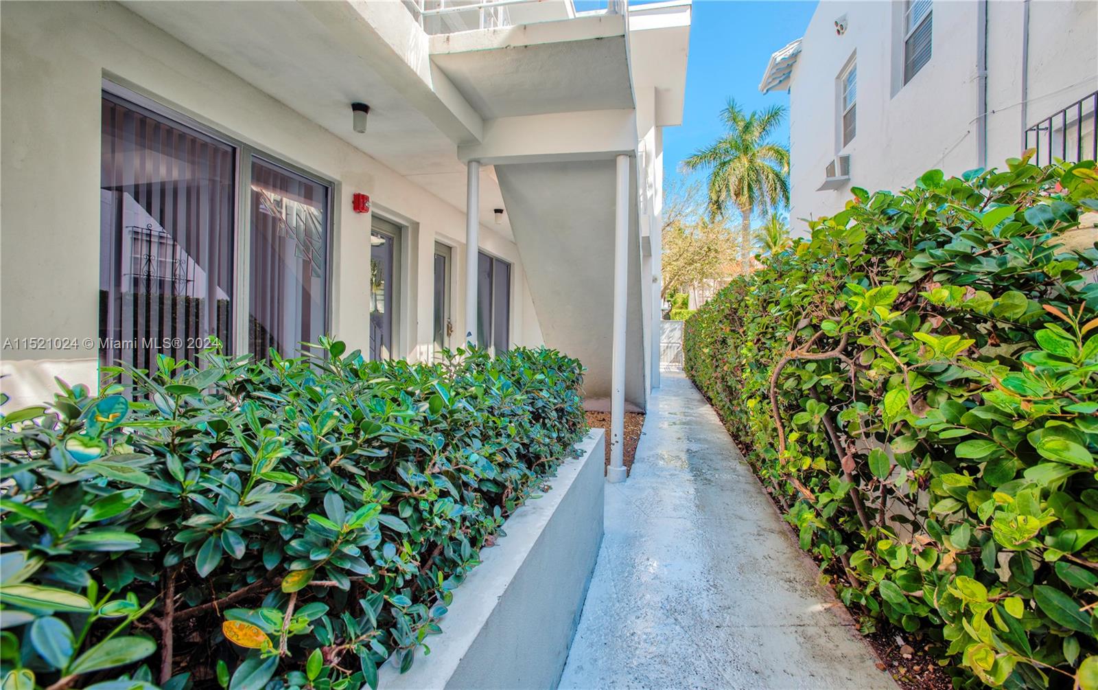 1550 Pennsylvania Ave 122, Miami Beach, Florida 33139, 1 Bedroom Bedrooms, ,1 BathroomBathrooms,Residential,For Sale,1550 Pennsylvania Ave 122,A11521024
