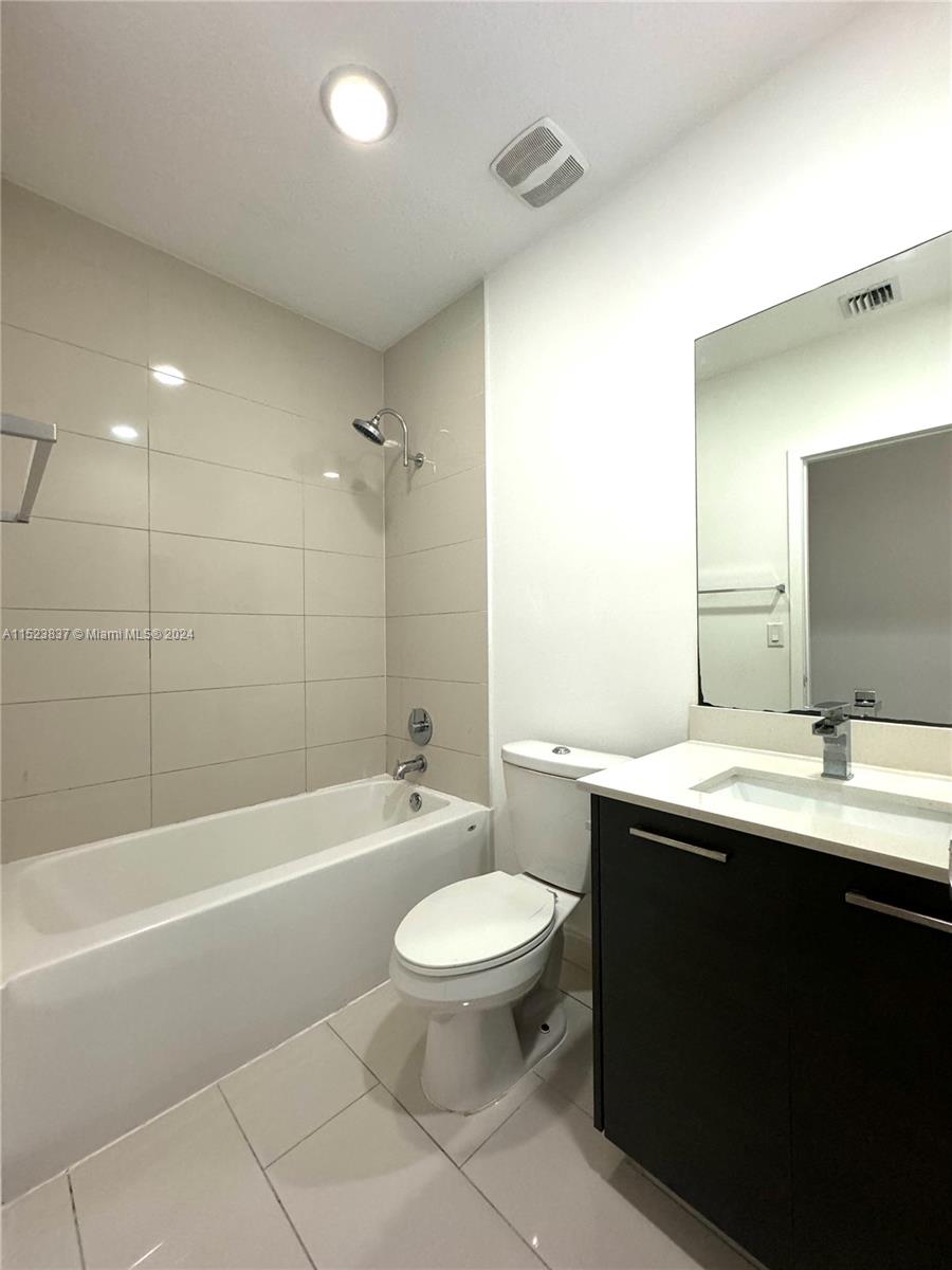 3441 NW 13th St 3441, Lauderhill, Florida 33311, 3 Bedrooms Bedrooms, ,2 BathroomsBathrooms,Residential,For Sale,3441 NW 13th St 3441,A11523837