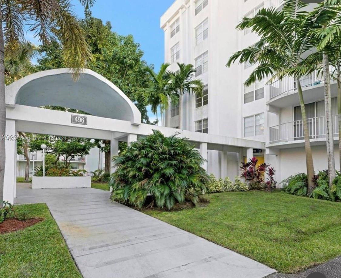 488 NW 165th St Rd B-409, Miami, Florida 33169, 2 Bedrooms Bedrooms, ,2 BathroomsBathrooms,Residentiallease,For Rent,488 NW 165th St Rd B-409,A11523761