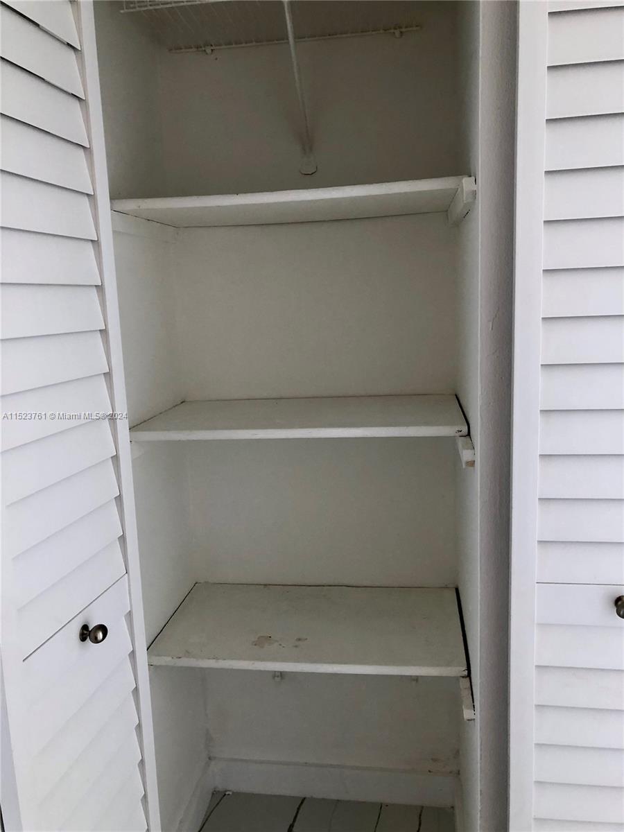 488 NW 165th St Rd B-409, Miami, Florida 33169, 2 Bedrooms Bedrooms, ,2 BathroomsBathrooms,Residentiallease,For Rent,488 NW 165th St Rd B-409,A11523761