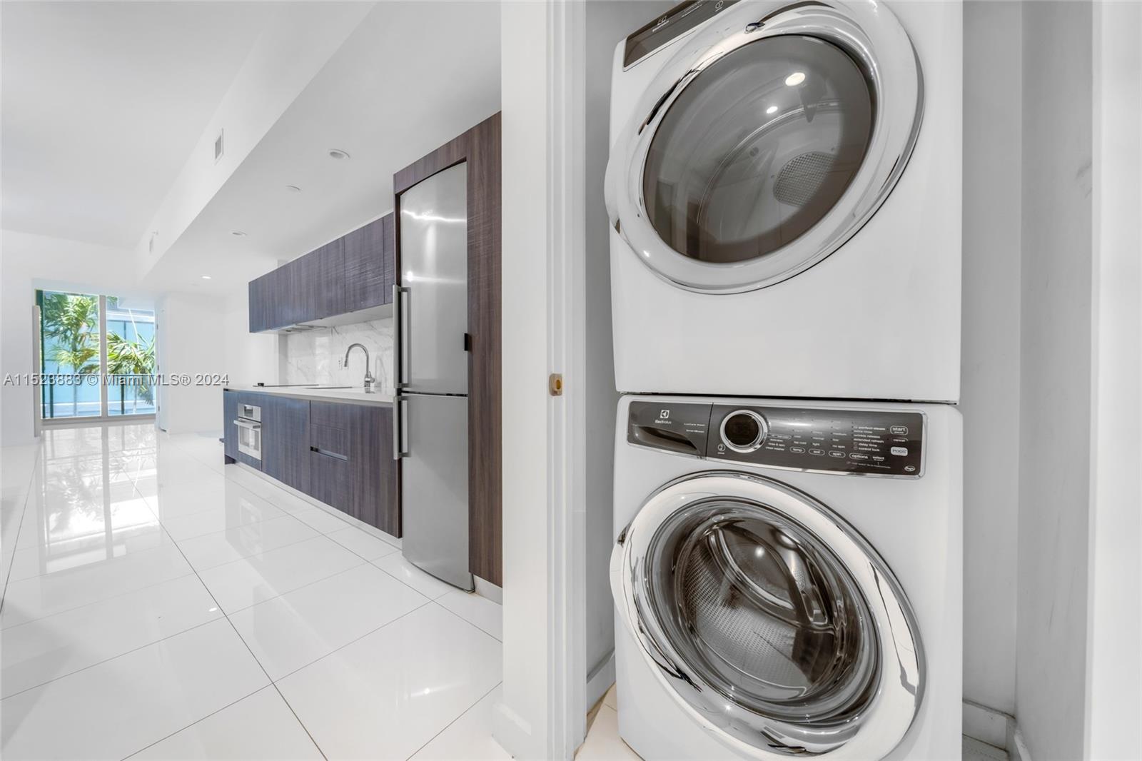 851 NE 1st Ave 204, Miami, Florida 33132, ,1 BathroomBathrooms,Residential,For Sale,851 NE 1st Ave 204,A11523883