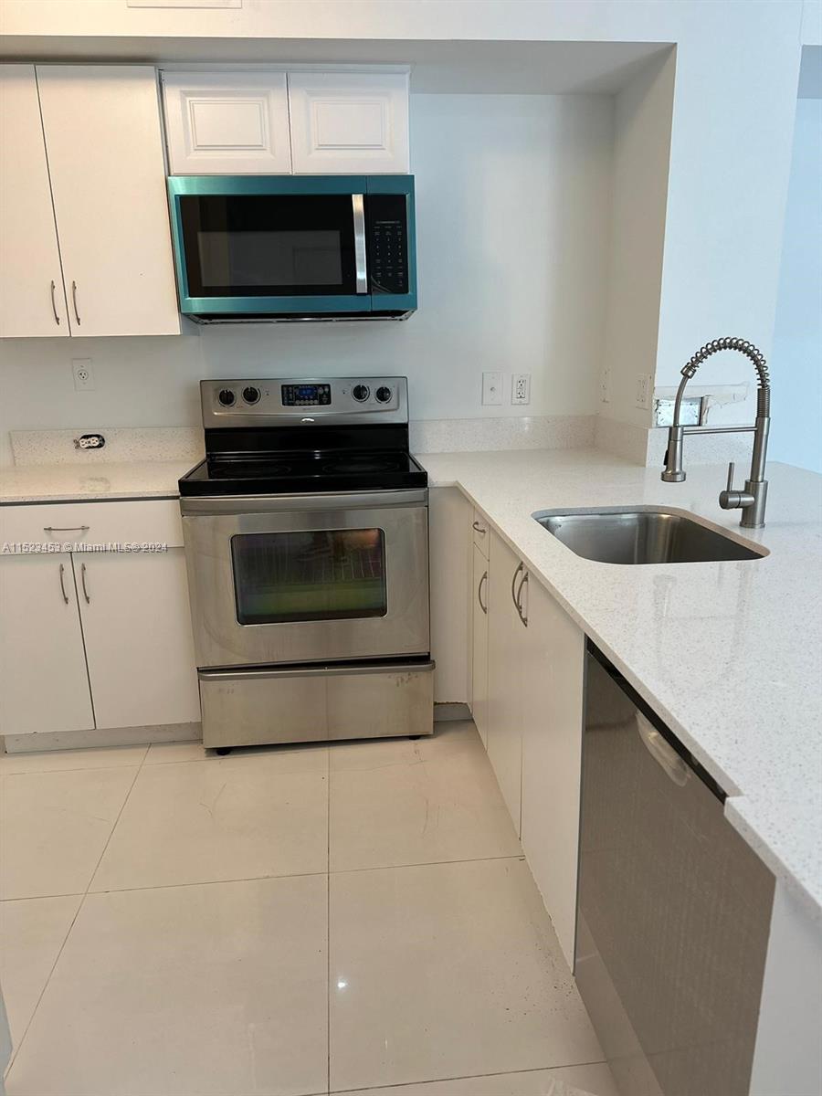 2123 Renaissance Blvd 305, Miramar, Florida 33025, 3 Bedrooms Bedrooms, ,2 BathroomsBathrooms,Residentiallease,For Rent,2123 Renaissance Blvd 305,A11523453