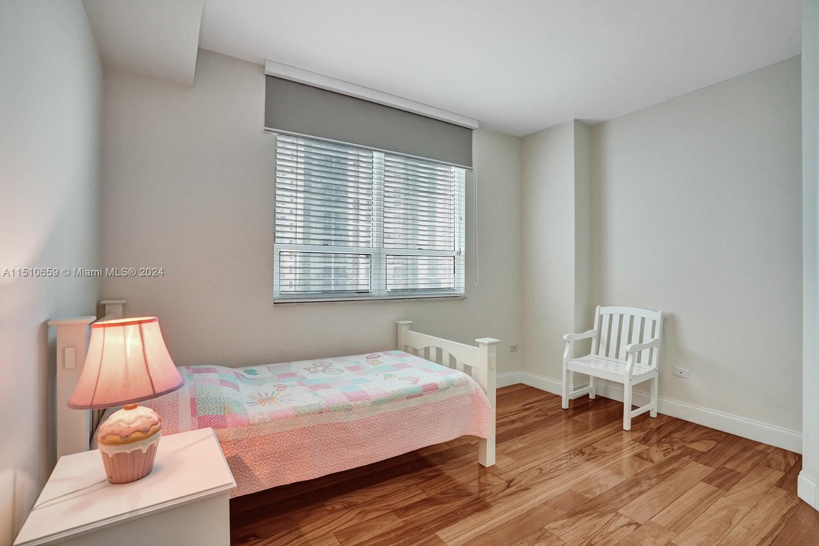801 Brickell Key Blvd 1804, Miami, Florida 33131, 3 Bedrooms Bedrooms, ,3 BathroomsBathrooms,Residentiallease,For Rent,801 Brickell Key Blvd 1804,A11510659