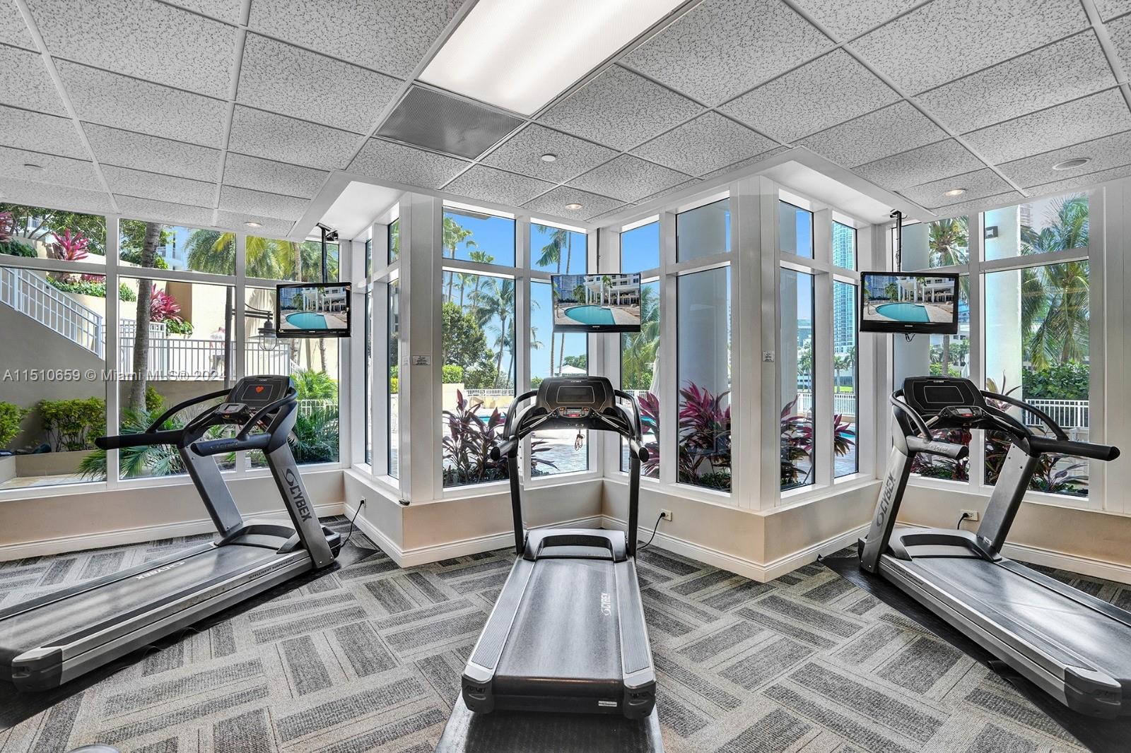 801 Brickell Key Blvd 1804, Miami, Florida 33131, 3 Bedrooms Bedrooms, ,3 BathroomsBathrooms,Residentiallease,For Rent,801 Brickell Key Blvd 1804,A11510659