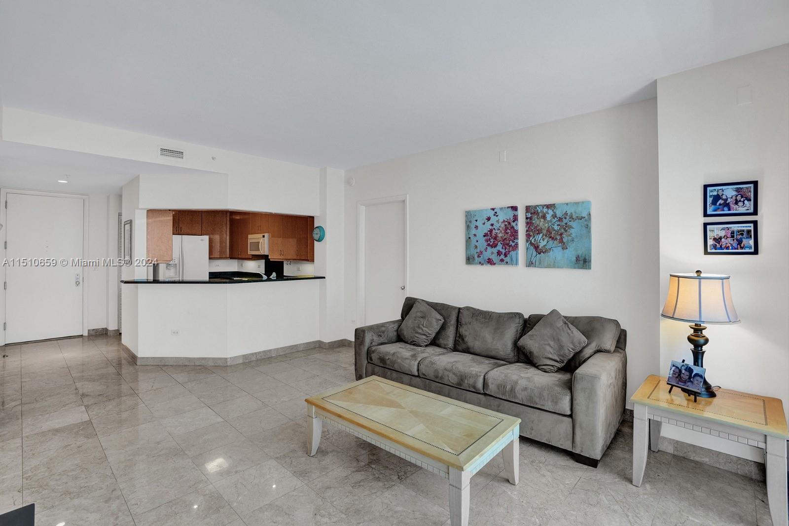 801 Brickell Key Blvd 1804, Miami, Florida 33131, 3 Bedrooms Bedrooms, ,3 BathroomsBathrooms,Residentiallease,For Rent,801 Brickell Key Blvd 1804,A11510659