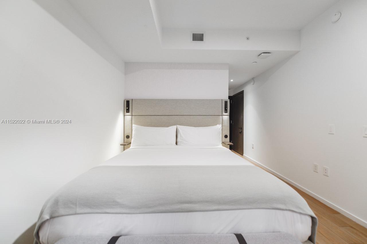 398 NE 5 2007, Miami, Florida 33132, ,1 BathroomBathrooms,Residential,For Sale,398 NE 5 2007,A11522022