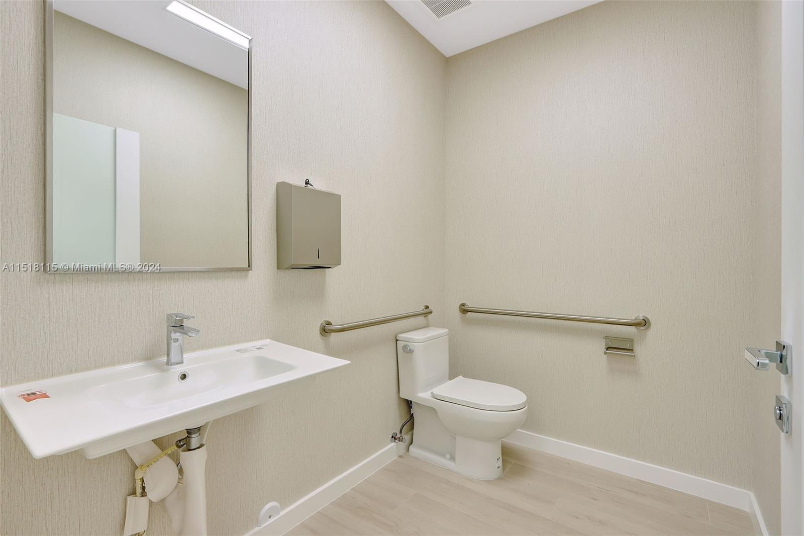 235 NE 67th St, Miami, Florida 33138, ,Commerciallease,For Rent,235 NE 67th St,A11518115