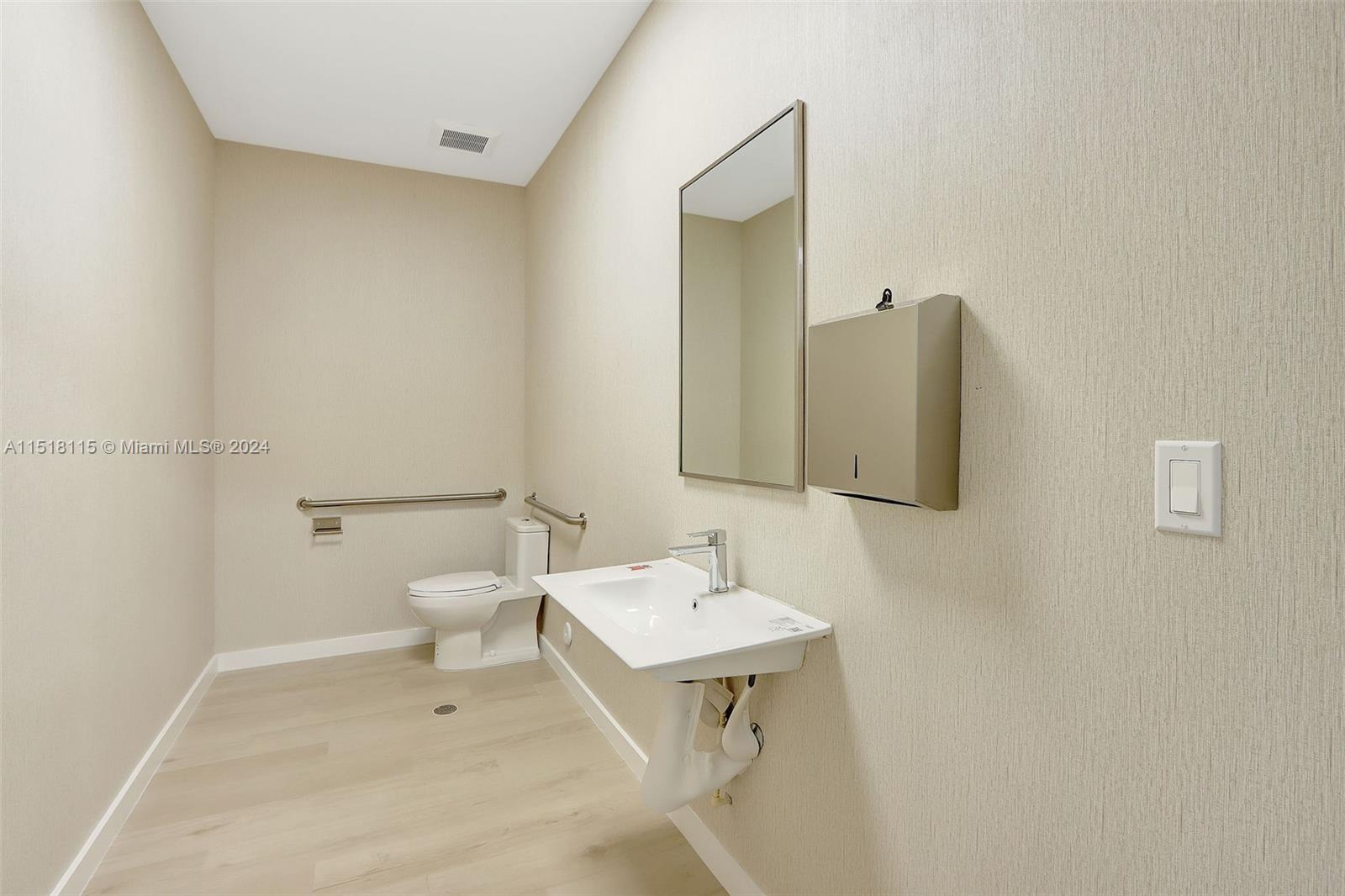 235 NE 67th St, Miami, Florida 33138, ,Commerciallease,For Rent,235 NE 67th St,A11518115
