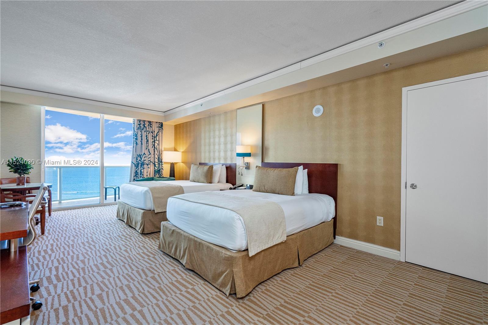 18001 Collins Ave 1706, Sunny Isles Beach, Florida 33160, ,1 BathroomBathrooms,Residential,For Sale,18001 Collins Ave 1706,A11524030