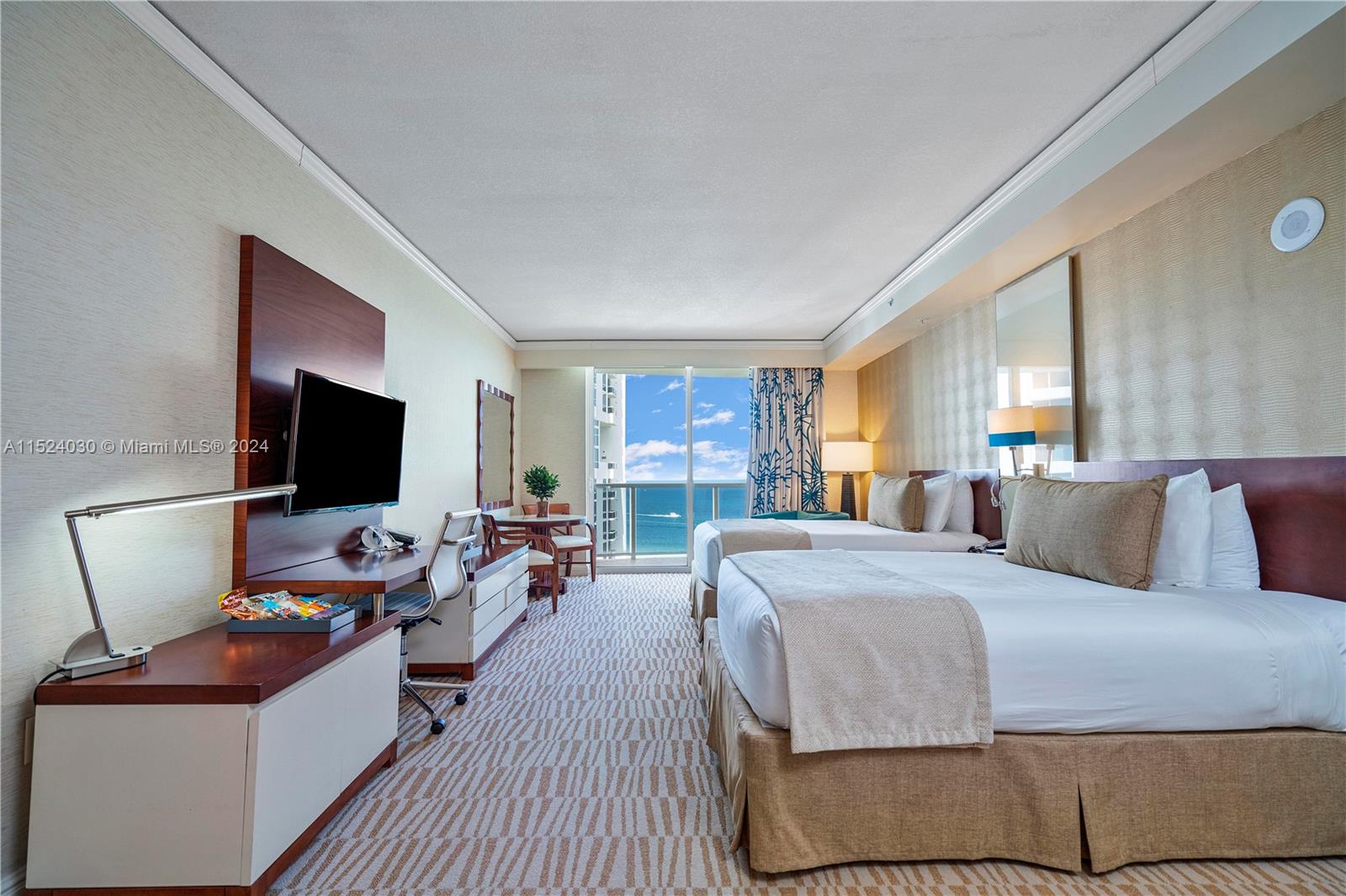 18001 Collins Ave 1706, Sunny Isles Beach, Florida 33160, ,1 BathroomBathrooms,Residential,For Sale,18001 Collins Ave 1706,A11524030