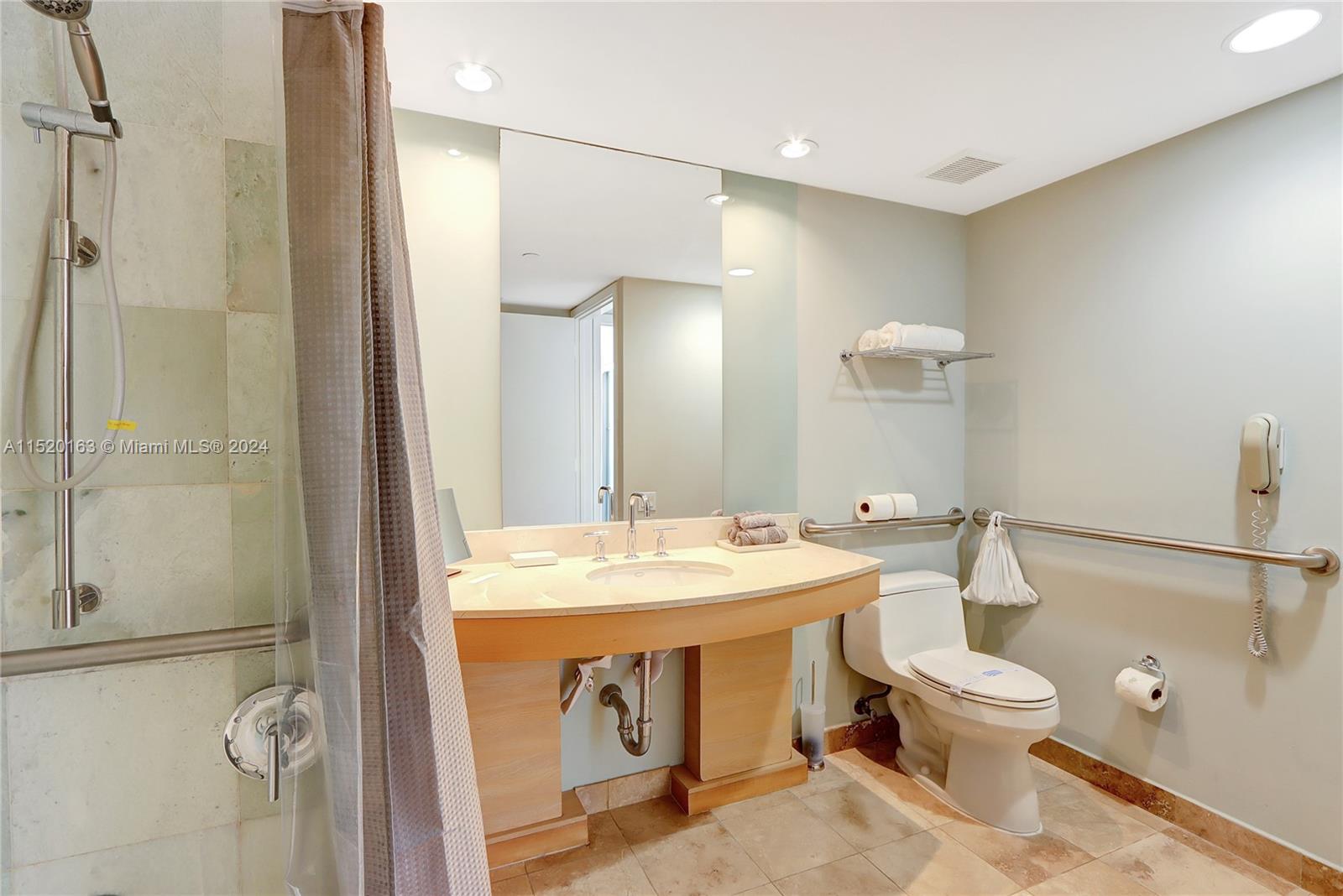 18683 Collins Ave 1804, Sunny Isles Beach, Florida 33160, 1 Bedroom Bedrooms, ,1 BathroomBathrooms,Residentiallease,For Rent,18683 Collins Ave 1804,A11520163
